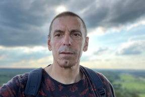 Карней: «Прыборы зусім не зафіксавалі вітаміну D. Яно і не дзіўна: месяцамі ў ізалятары не бачыш сонца»