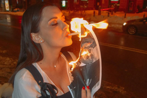 Фото дня. Марина Ментусова поддержала флешмоб иранских женщин, протестующих против власти аятолл