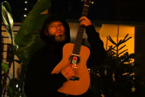 «І калі ёсць недзе там зверху лепшая версія свету, і там ёсць Беларусь у якой заўжды цёплае лета»