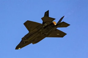 «Это не начало войны — это декларация мести». США нанесли удары по десяткам объектов «Исламского государства» в Сирии